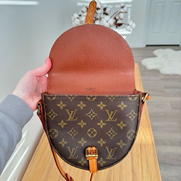 ✅AUTHENTIC✅LOUIS VUITTON CHANTILLY PM CROSSBODY BAG - Picture 10 of 15
